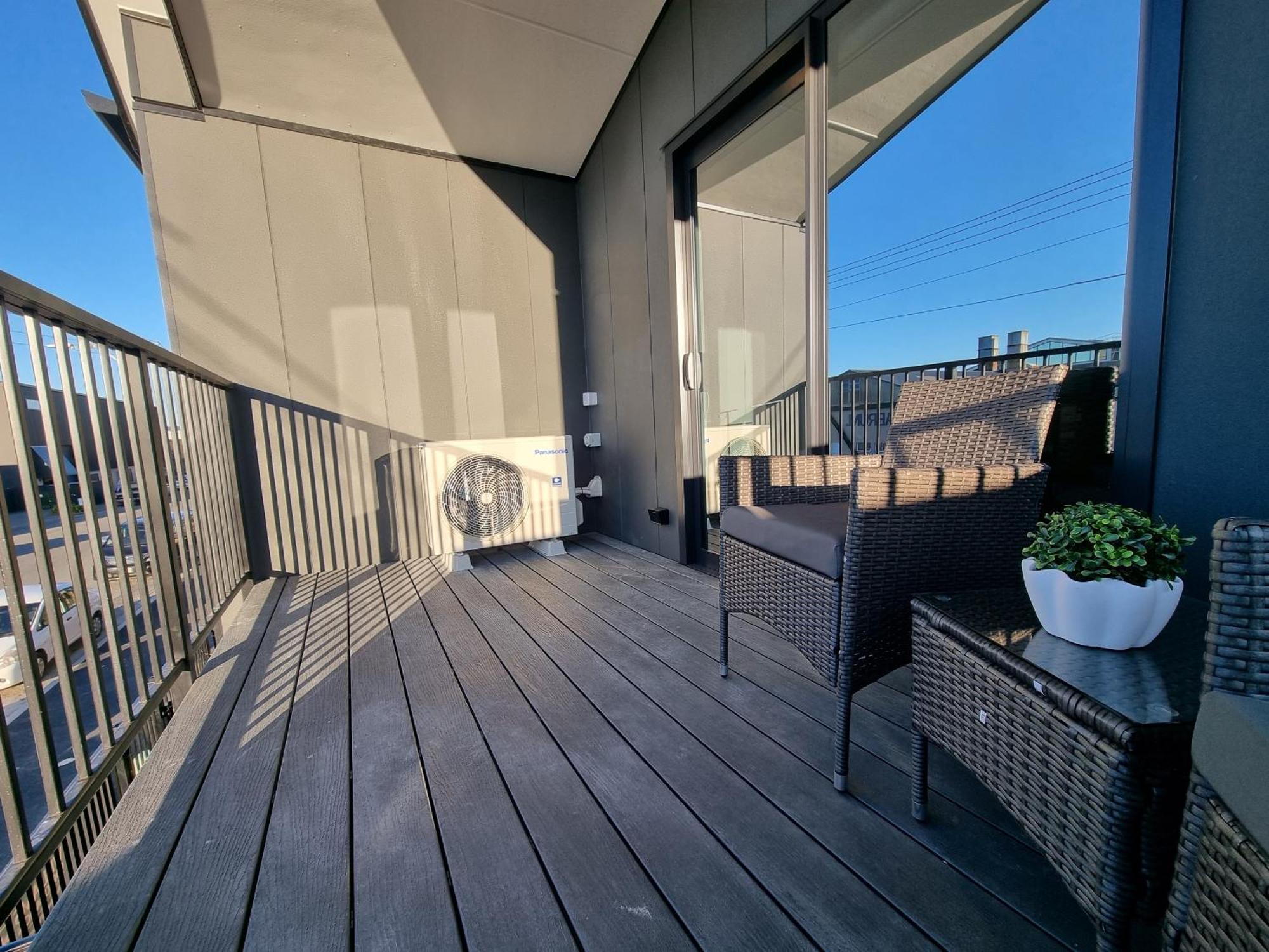 Brand New Central Studio On Wilmer Christchurch Eksteriør bilde